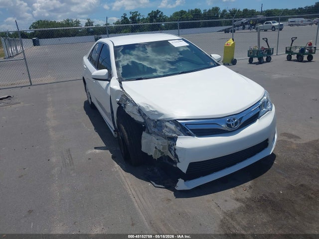 Salvage Toyota Camry Image