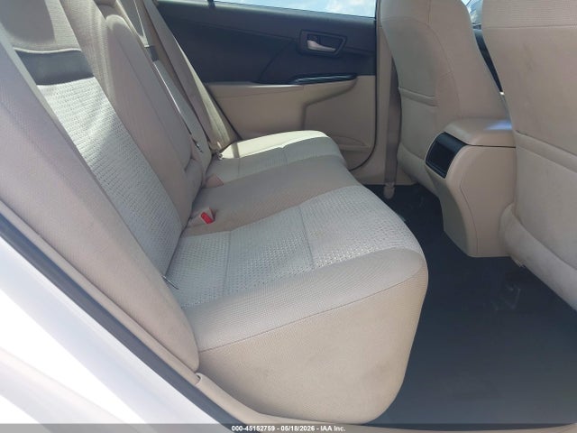 Toyota Camry Le