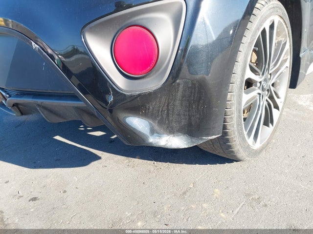 Hyundai VELOSTER Turbo