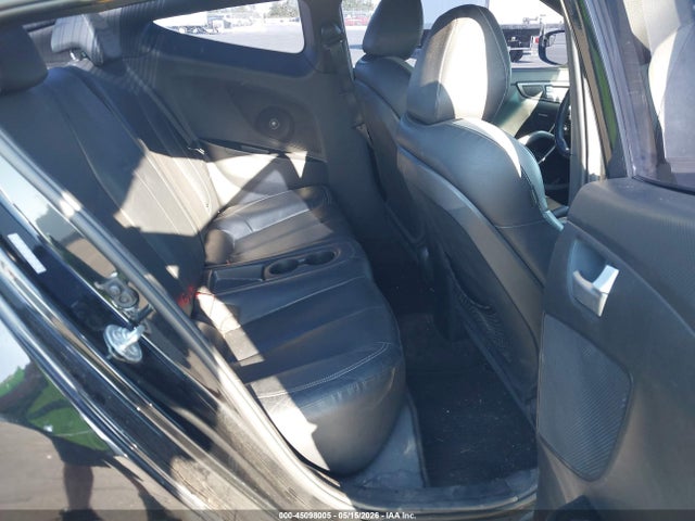 Hyundai VELOSTER Turbo