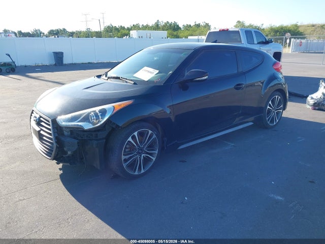 Hyundai VELOSTER Turbo