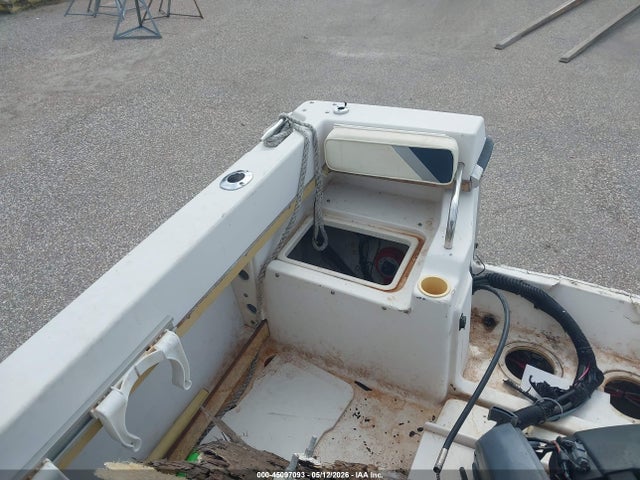 Grady White 25