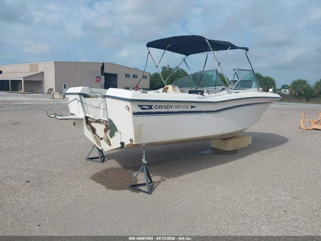 Grady White 25