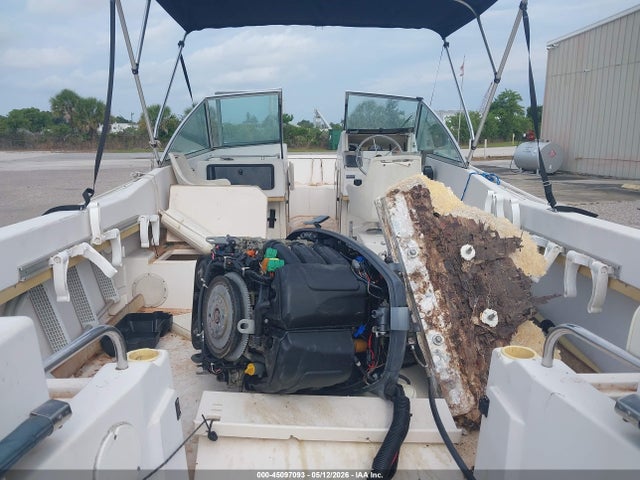 Grady White 25