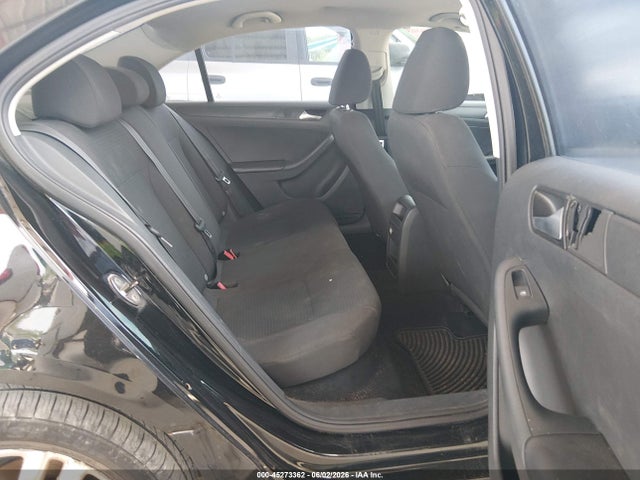 Volkswagen Jetta 2.0l S