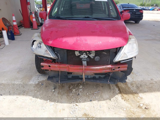 Nissan Versa 1.8 S