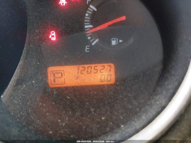 Nissan Versa 1.8 S