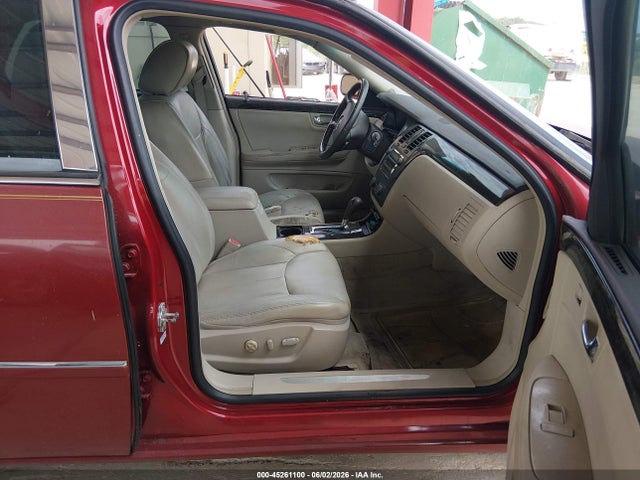 Cadillac DTS Luxury Collection