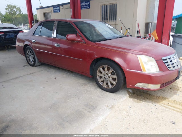 Salvage Cadillac DTS Image
