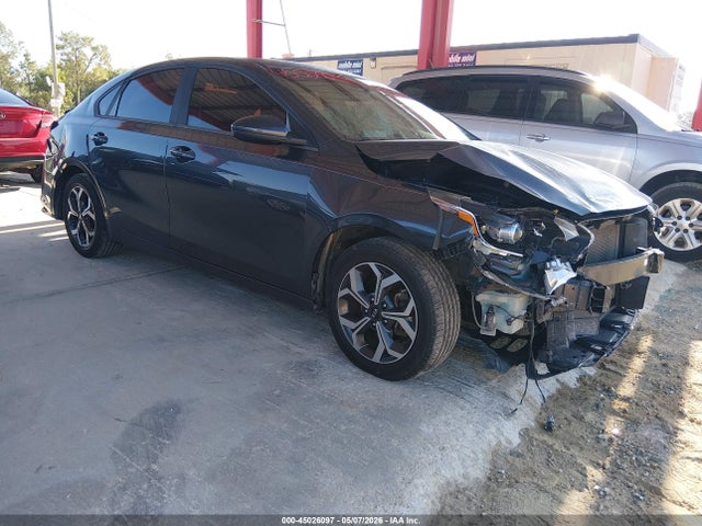 Salvage Kia Forte Image