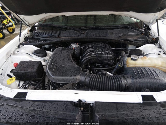 Dodge Challenger Sxt