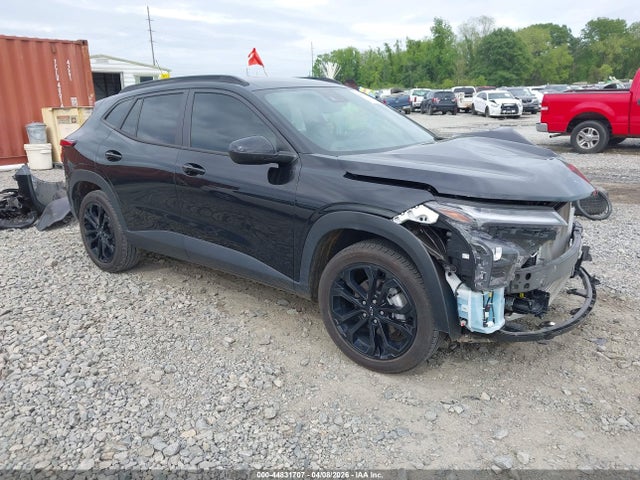 Salvage Chevrolet Trax Image
