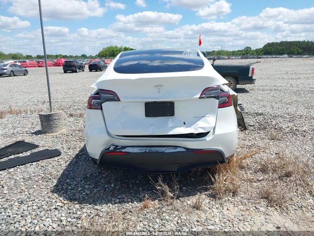 Tesla Model Y Long Range Dual Motor All-wheel Drive