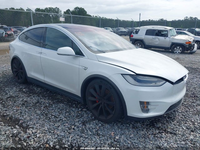 Salvage Tesla Model X Image