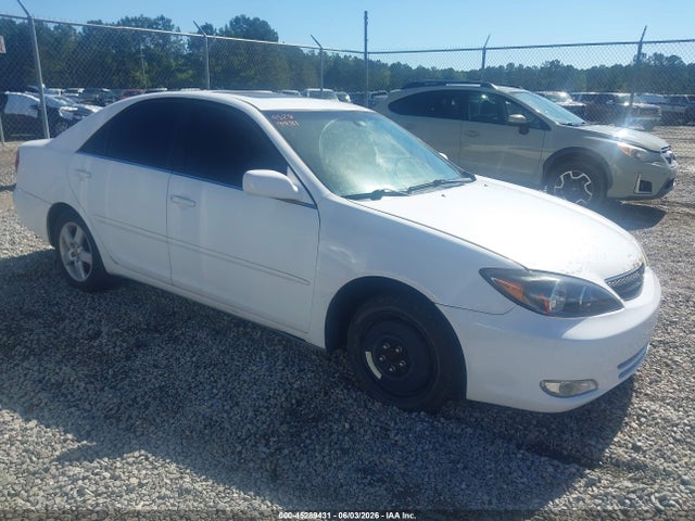 Salvage Toyota Camry Image