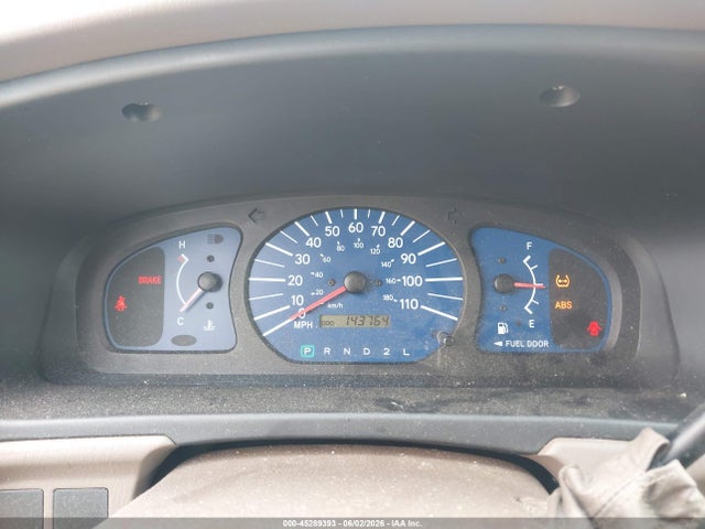 Toyota Sienna Ce
