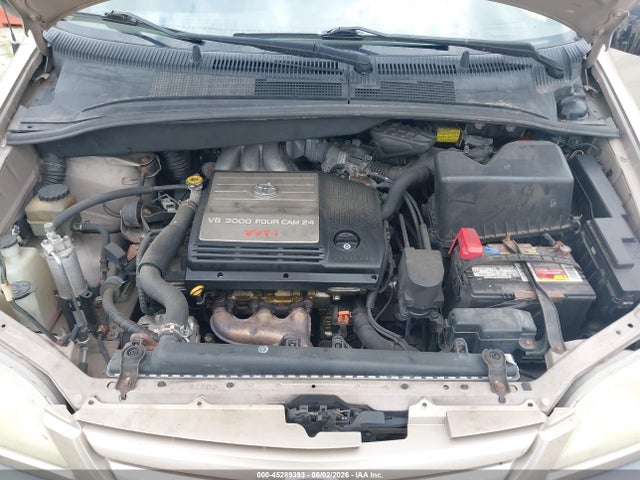 Toyota Sienna Ce