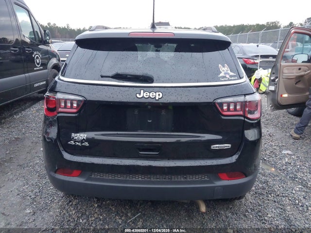 Jeep Compass Latitude 4x4
