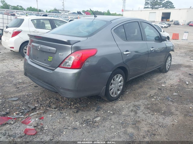 Nissan Versa 1.6 Sv