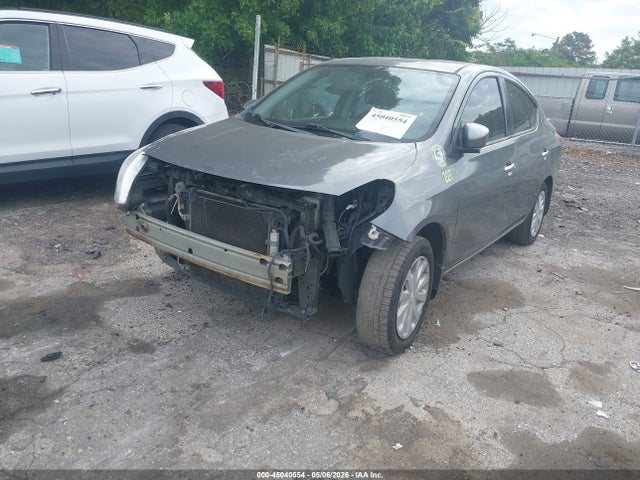 Nissan Versa 1.6 Sv