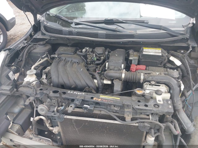 Nissan Versa 1.6 Sv