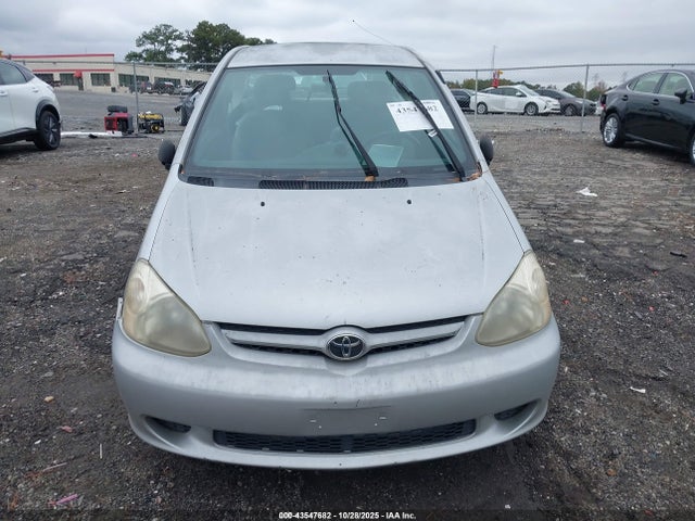 Toyota ECHO