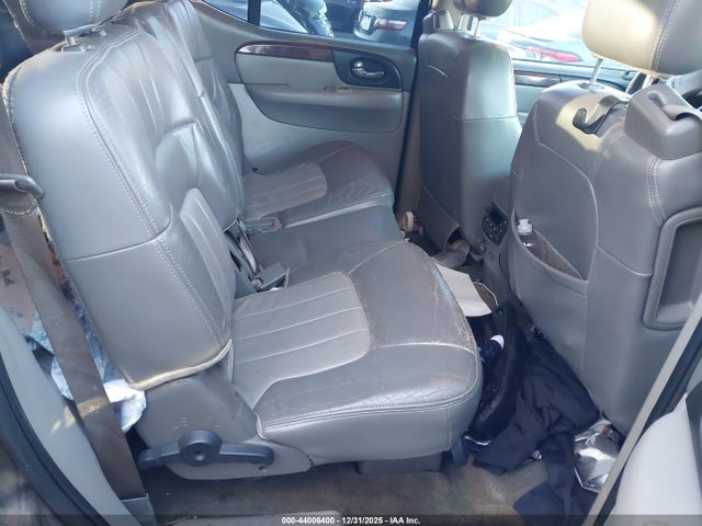 GMC Envoy XL Slt