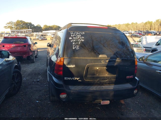 GMC Envoy XL Slt