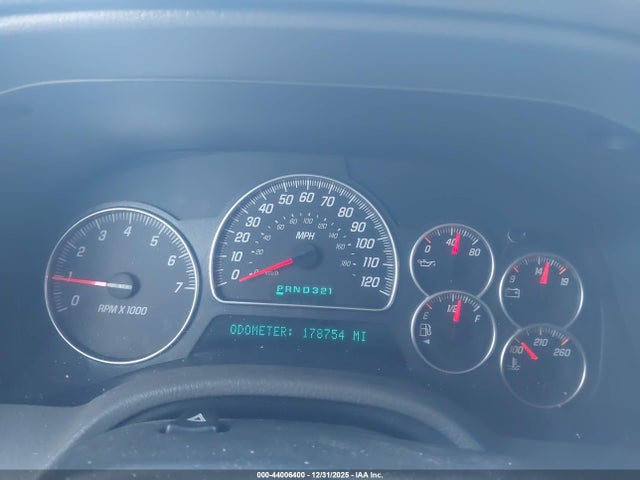 GMC Envoy XL Slt