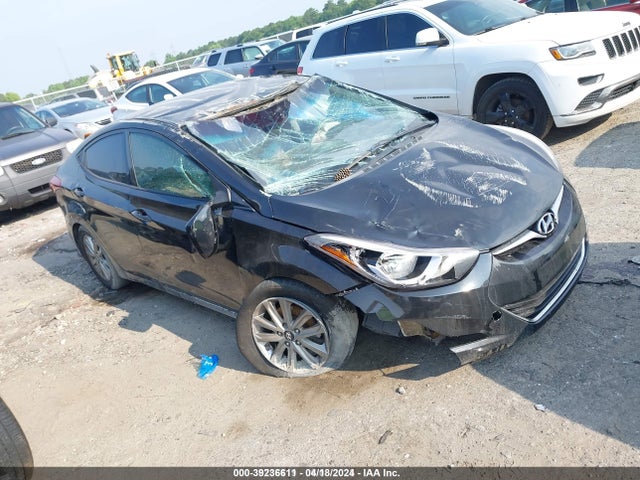 Salvage Hyundai ELANTRA Image