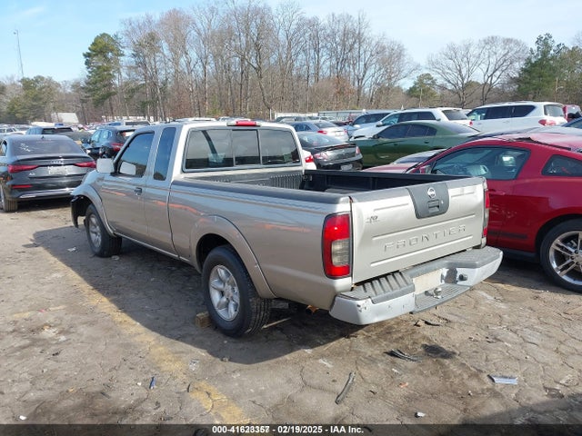 Nissan Frontier Xe