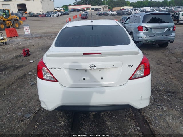Nissan Versa 1.6 Sv