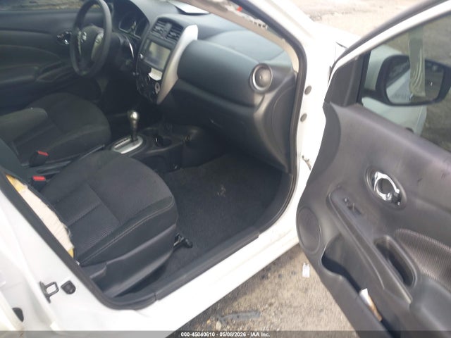 Nissan Versa 1.6 Sv
