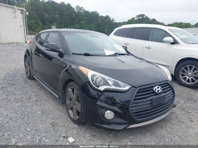 Salvage Hyundai VELOSTER Image