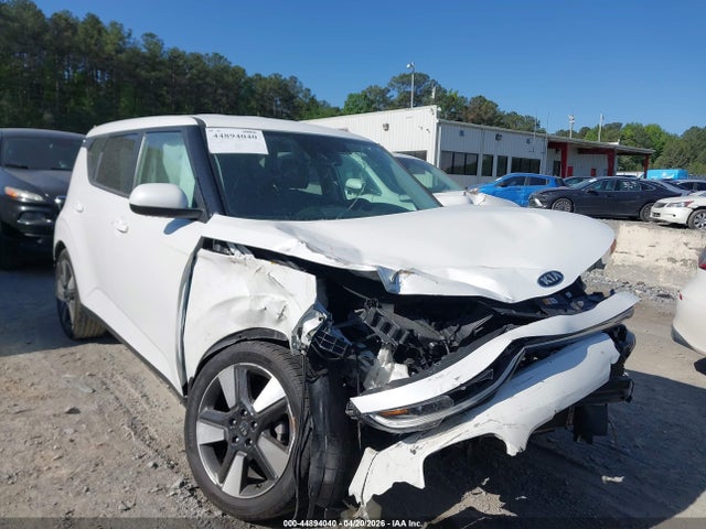 Salvage Kia Soul Image