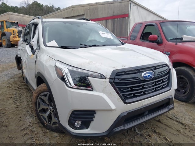 Salvage Subaru Forester Image