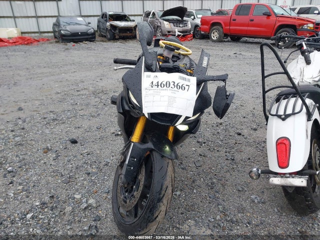 Yamaha Yzfr6