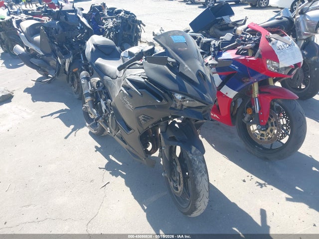 Salvage Kawasaki Ex500 Image