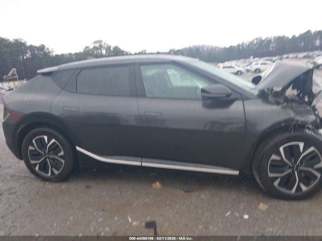 Kia EV6 Wind