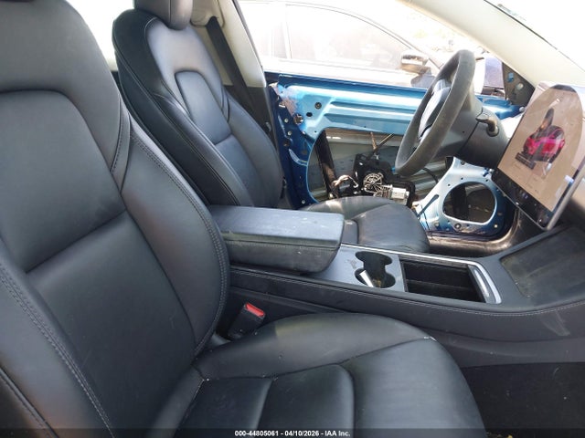 Tesla Model 3 Rear-wheel Drive