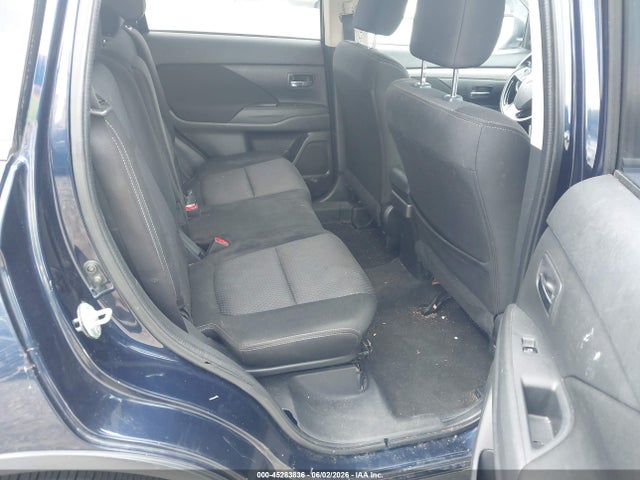 Mitsubishi Outlander Es