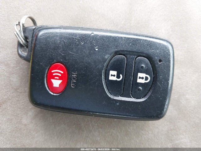 Toyota Prius Three