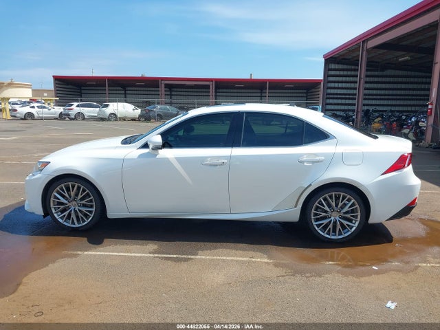 Lexus Is