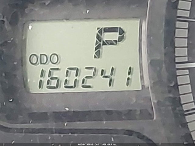 Toyota Sienna Base V6