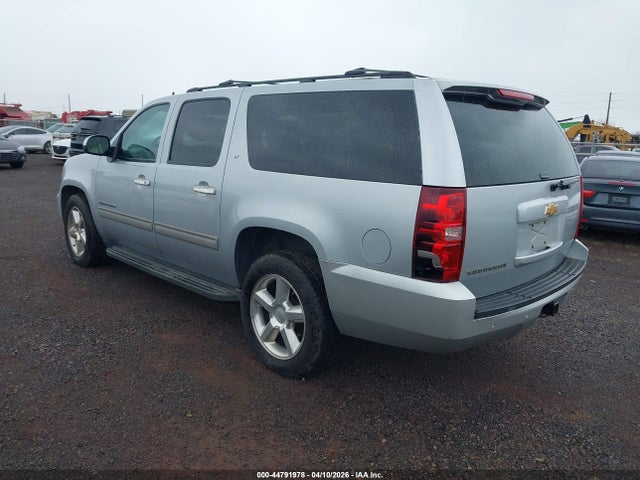 Chevrolet Suburban 1500 Lt