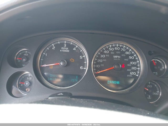 Chevrolet Suburban 1500 Lt