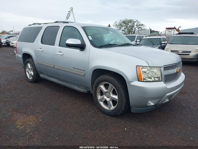 Salvage Chevrolet Suburban 1500 Image