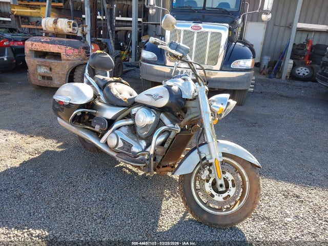 Salvage Kawasaki Vn1700 Image
