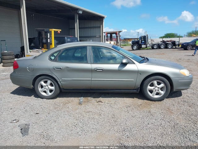 Ford Taurus Ses