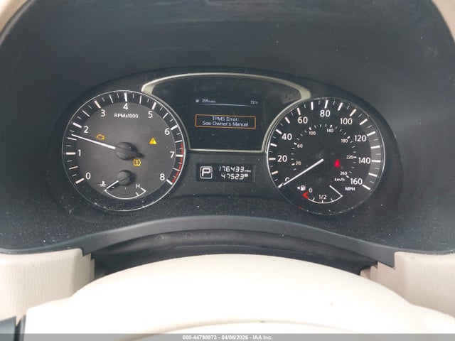 Nissan Pathfinder Platinum